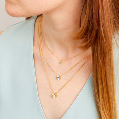Aurora Drop Pendant with Montana Sapphire on Paperclip Chain in Yellow Gold