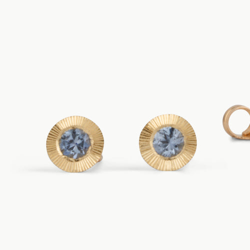 Large Aurora Blue Montana Sapphire Stud Earring in Yellow Gold