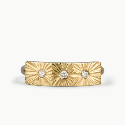 Nova Gold and Diamond Ring