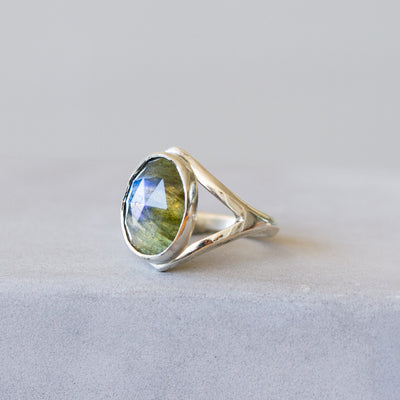 Labradorite Silver Cleo Ring #5 on a plain background, side angle