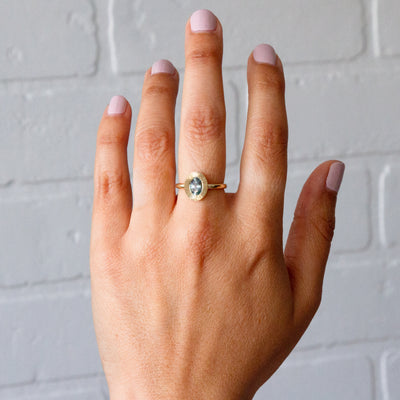 1ct North-South Oval Aurora Engagement Ring - Montana Sapphire in Yellow Gold