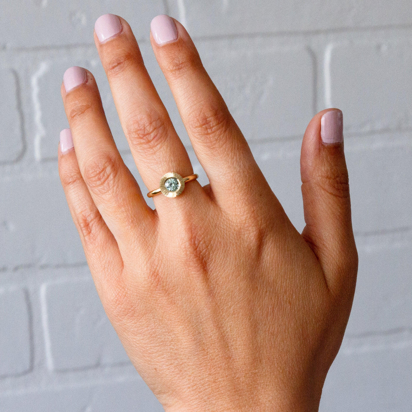 .62ct Round Aurora Engagement Ring - Teal Montana Sapphire in Yellow Gold