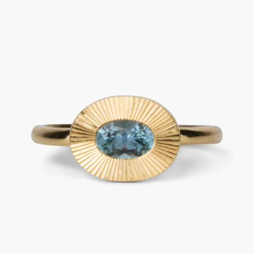 6x4mm East-West Oval Aurora Ring - Montana Sapphire in Yellow Gold