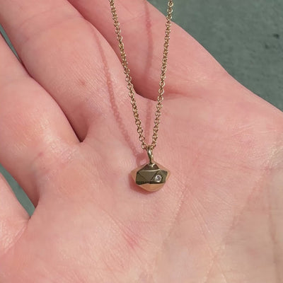 Gold Tiny Fragment Necklace