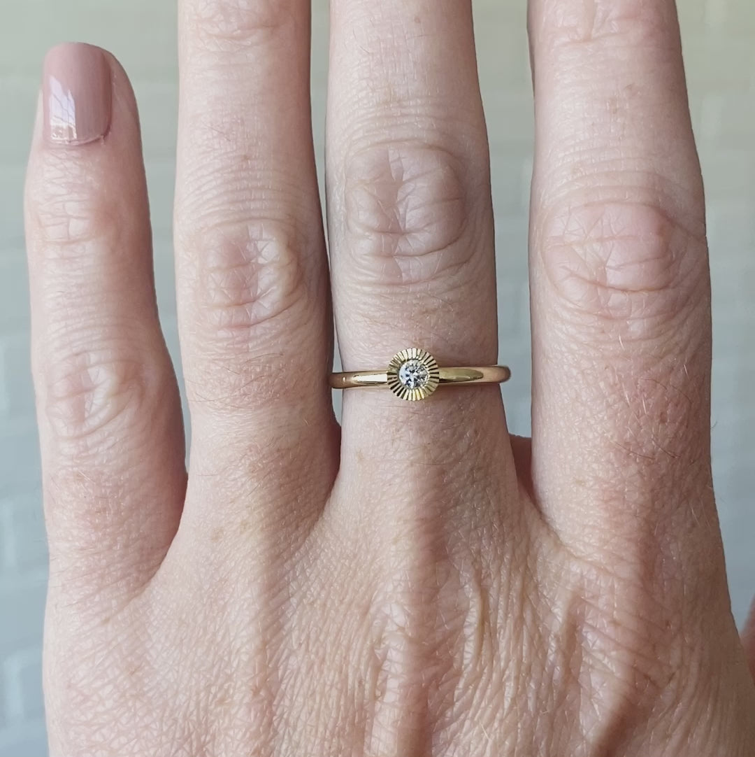 Large Aurora Diamond Stacking Ring in Yellow Gold